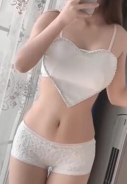 万里不惜死,一朝得成功