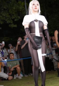 夜拍修女cos黑色连体衣