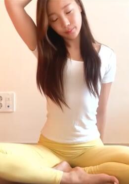 ܿǵYOGAճ٤Vlog11.02