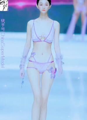 模特秀泳装时尚走秀28