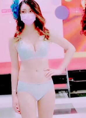 模特秀泳装时尚走秀33