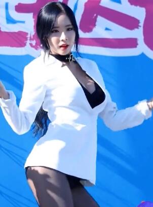 好身材秀出来 黑丝是永远的神