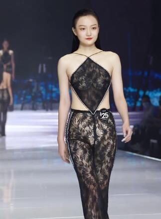 模特大赛 九九时尚t台秀11