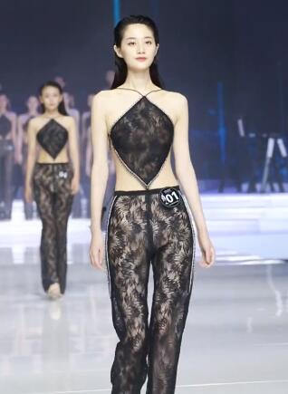 模特大赛 九九时尚t台秀17