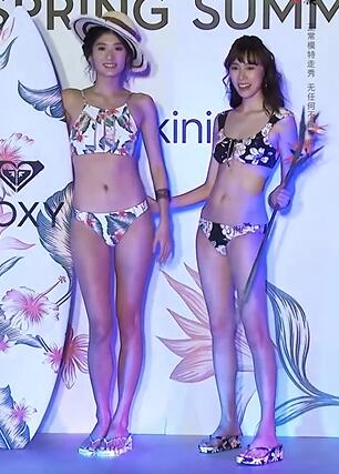 感觉这个台湾超模小姐姐最好看 #时尚走秀