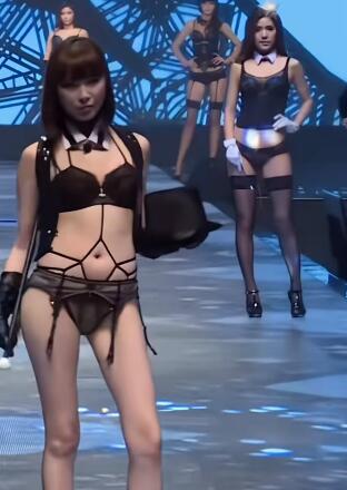 2015SIUF深圳国际内衣展-曼妮芬内衣-法式风情