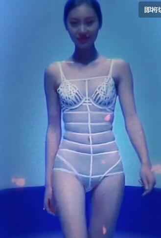 比基尼 #泳装美女