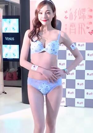 快手模特内衣T台走秀34