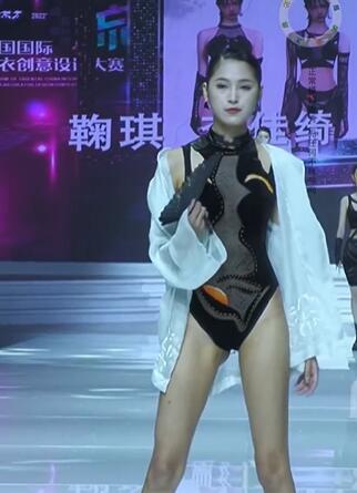 伊维斯超模大赛 #时尚t台秀 #性感比基尼