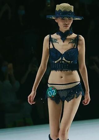 国际潮流文化周时尚内衣秀80