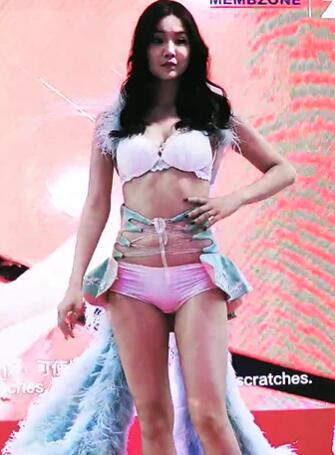 国际潮流文化周时尚内衣秀48