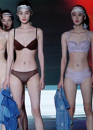 国际潮流文化周时尚内衣秀60