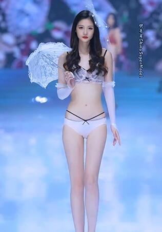 国际潮流文化周时尚内衣秀24