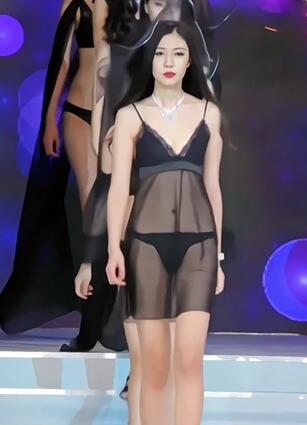 国际潮流文化周时尚内衣秀26