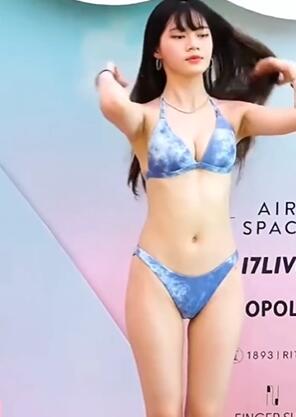 模特秀泳装秀时尚走秀3