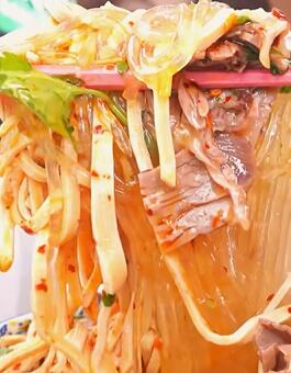 终于吃到正宗的淮南牛肉汤了!鲜香浓汤无限续