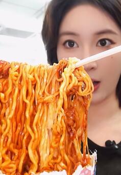 半夜肚子饿居然能吃到这么多宝藏美食