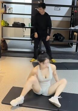 健身vlog-臀腿训练(退步就多练