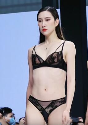 高清美女模特 时尚内衣模特走秀6