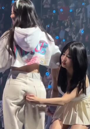 舞台迷惑行为 被千年杀的金多贤